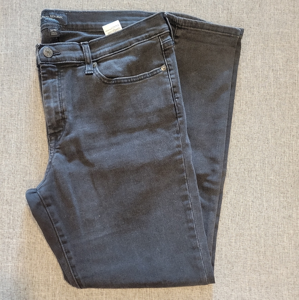 Banana Republic Sculpt Skinny black jeans - size 31